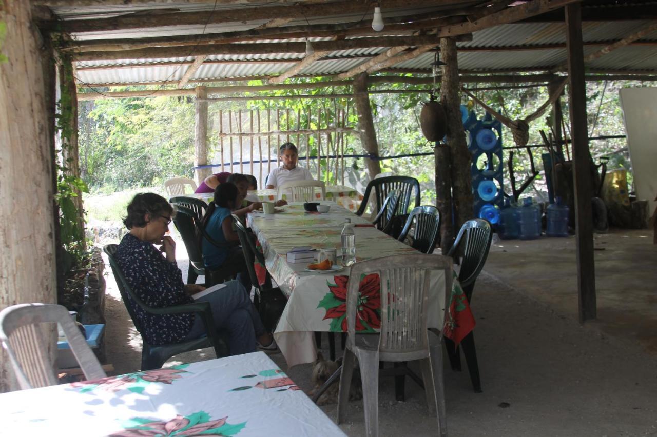 Campamento Yaax Che En Calakmul Conhuas Exterior foto